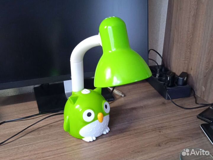 Светильник настольный 