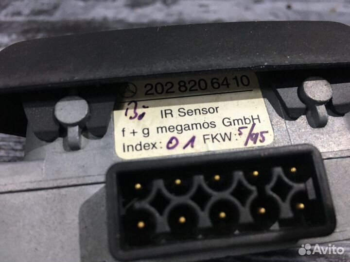 Датчик, система защиты салона Mercedes-Benz W140