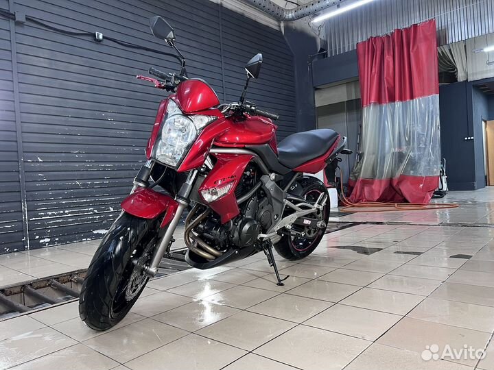 Kawasaki er-4n
