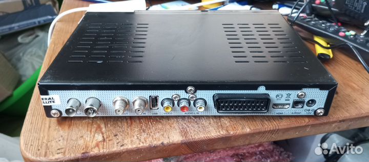 Ресивер Триколор GS 8302
