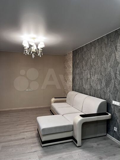 2-к. квартира, 53 м², 3/9 эт.