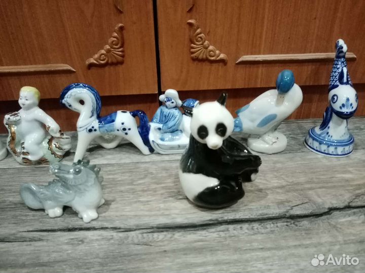 Фарфоровые статуэтки