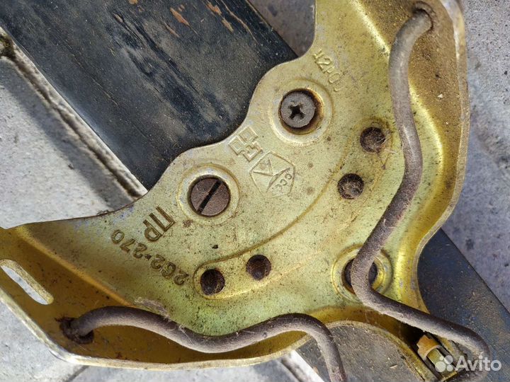 Лыжи советские 210см спортивные