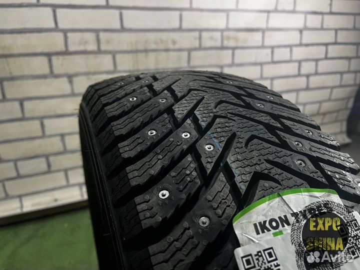 Ikon Tyres Nordman 8 215/60 R17 100T