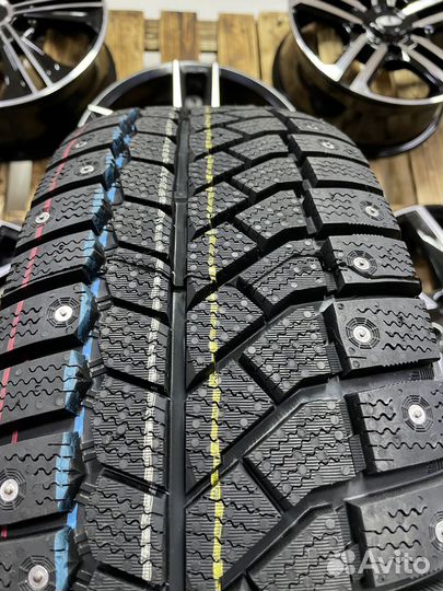 Viatti Brina Nordico V-522 205/50 R17 89T