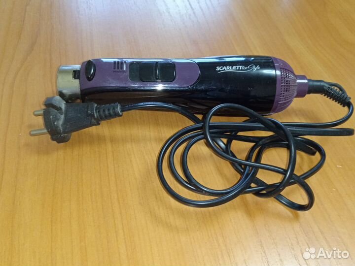 Фен щетка scarlett