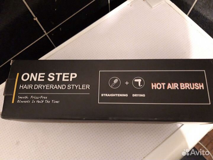 Фен щетка новая