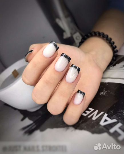 Маникюр, укрепление, наращивание ногтей