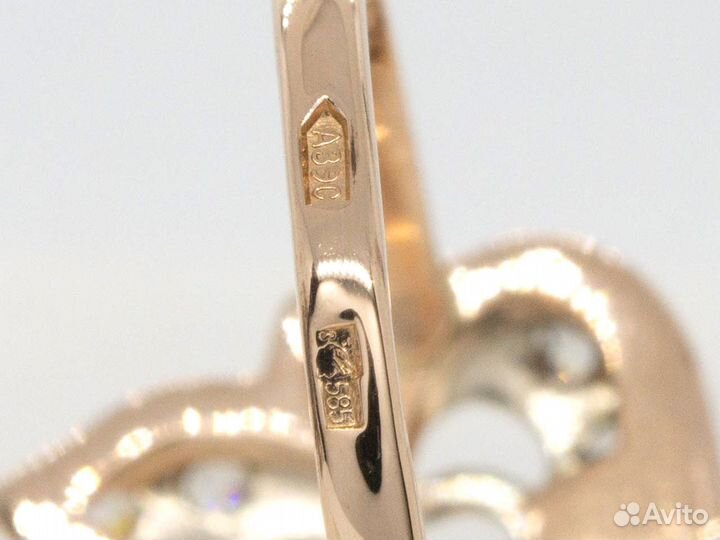 Золотое кольцо с фианитами