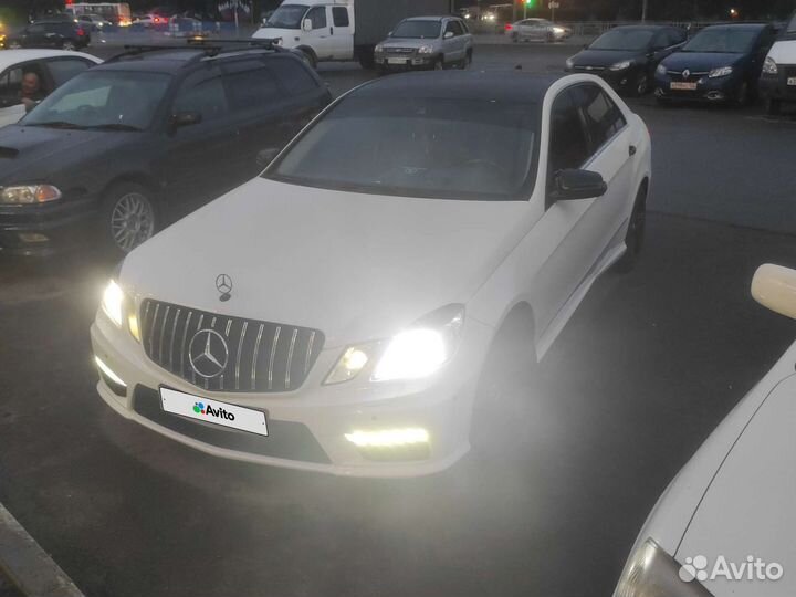 Mercedes-Benz E-класс, 2011
