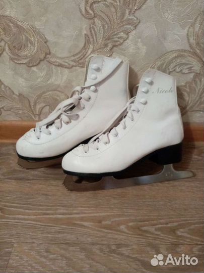 Коньки фигурные