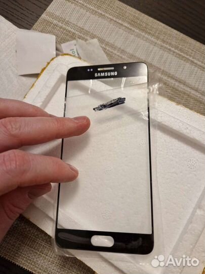 Оригинальное стекло на экран Samsung A510f