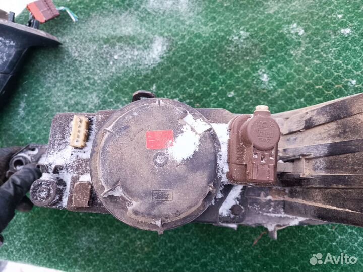 Фара правая Пежо 306 1998г