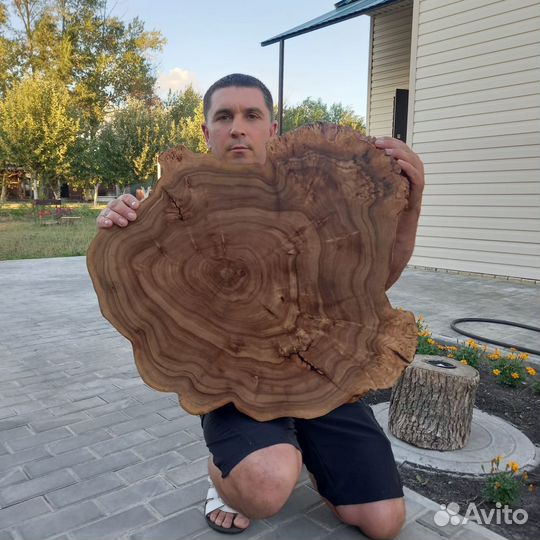 Журнальный столик