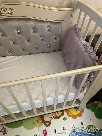 Детская кроватка