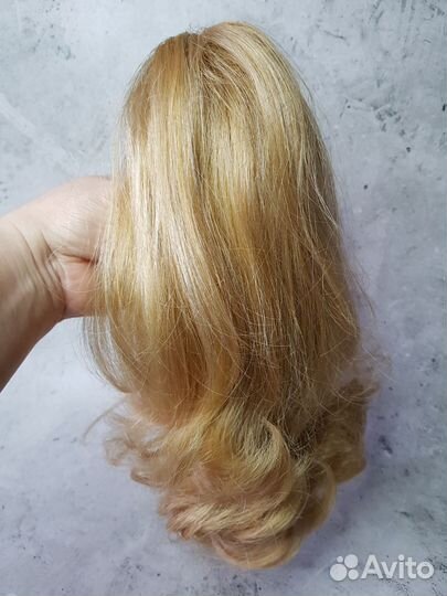 Хвост из искусственных волос блонд