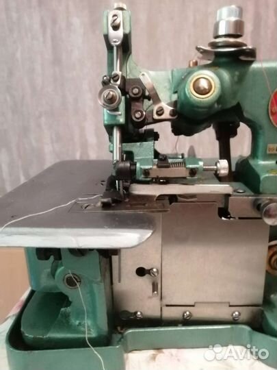 Оверлок для швейной машины