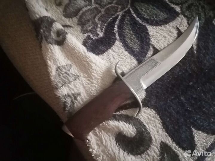 Нож подарочный с подставкой