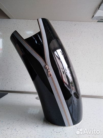 Ваза для цветов керамическая. Италия