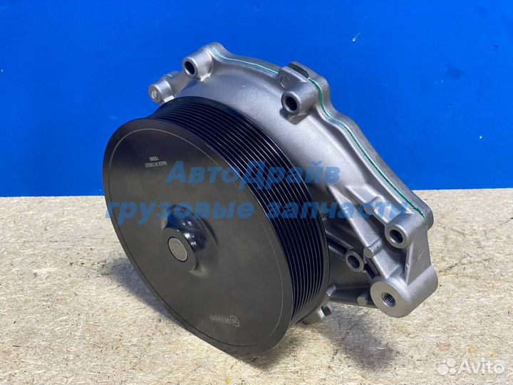 Помпа для автомобилей Скания 5 серия в сборе