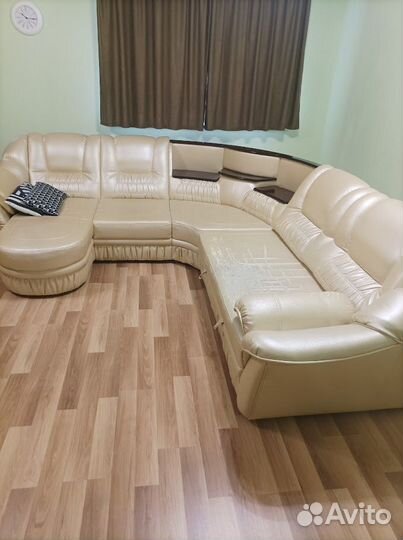 Диван в гостинную бу