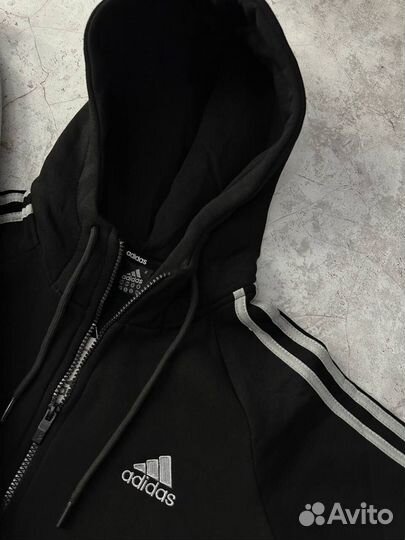 Спортивный костюм Adidas на флисе