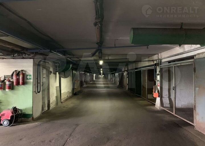 Машиноместо, 18 м²