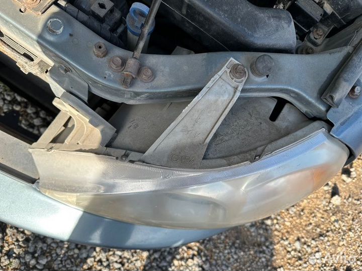 Фара левая Kia Rio седан 1.5 A5D 2001