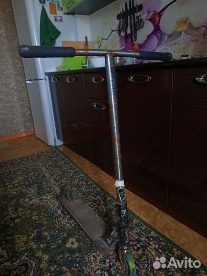 Трюковой самокат стрит