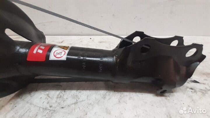 Амортизатор передний Volkswagen Passat B3