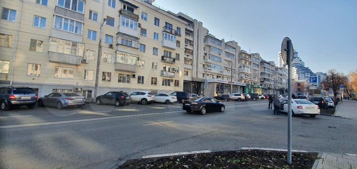 Торговая площадь 295 м² на Самарской площади