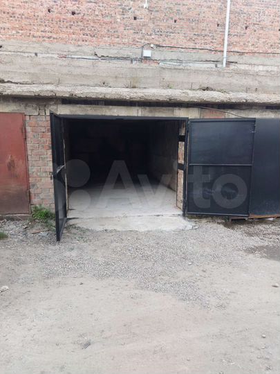 Гараж, 18 м²