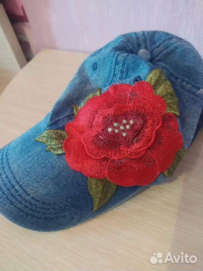 Кепка женская