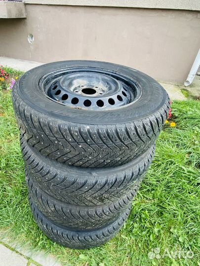 Yokohama Ice Guard IG65 205/65 R16 98T