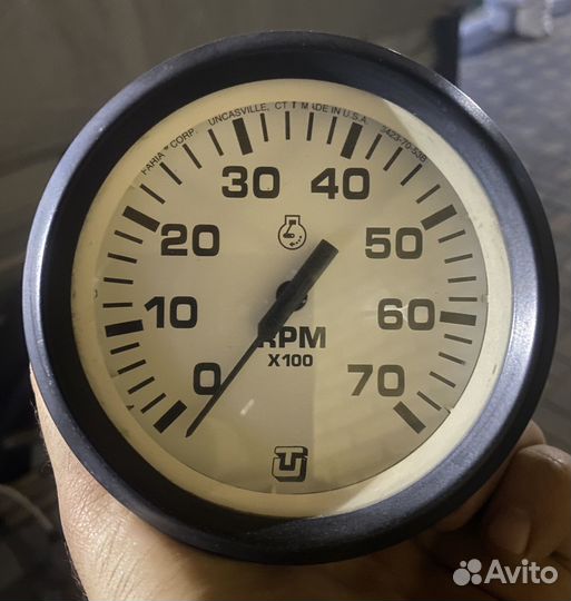 Тахометр для лодки