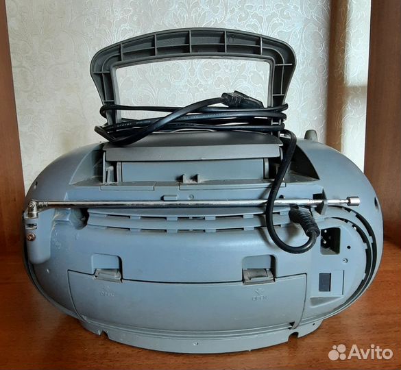 Магнитола LG