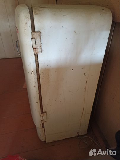 Холодильник Мир СССР