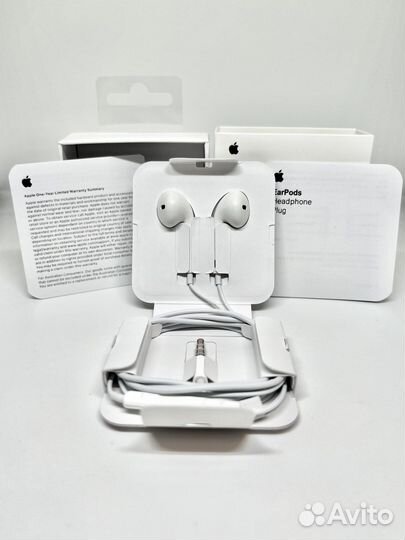 Наушники Apple EarPods с разъёмом 3.5mm (новые)