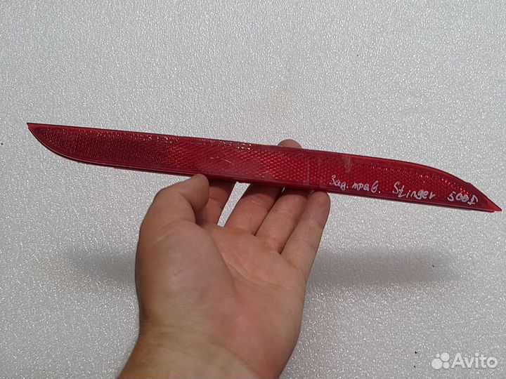 Отражатель задний правый Kia Stinger