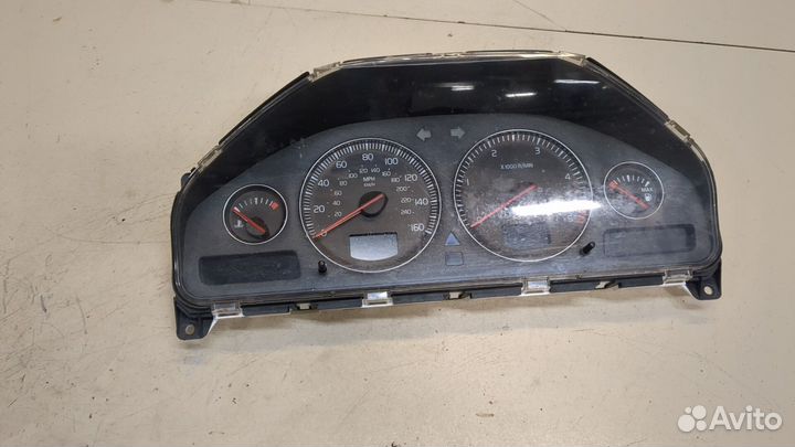 Щиток приборов Volvo XC90