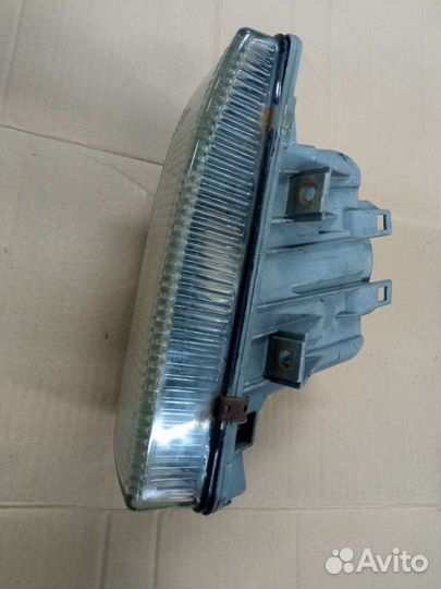 Opel Omega А птф правая