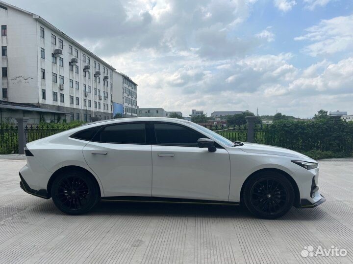 Changan UNI-V, 2022
