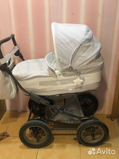 Коляска для новорожденных