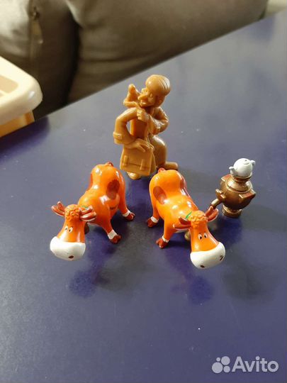 Коллекционные фигурки из Kinder