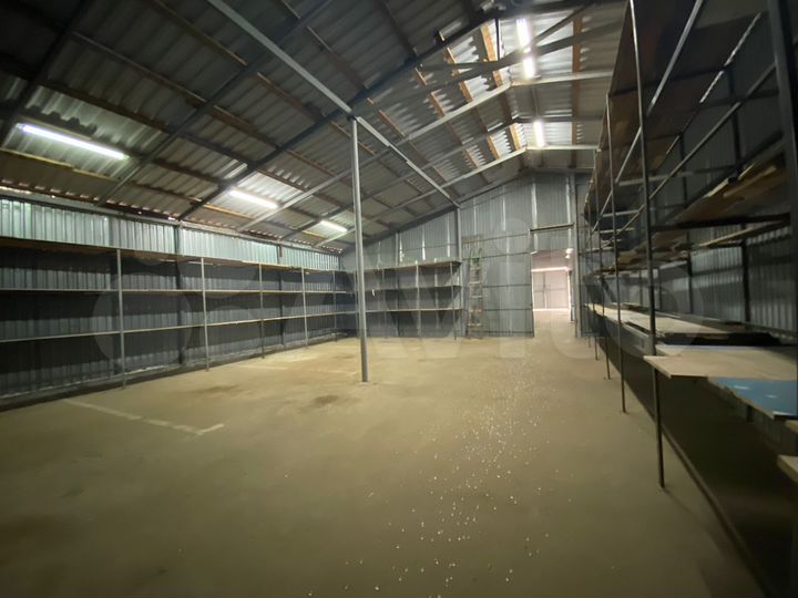 Склад, 302 м²