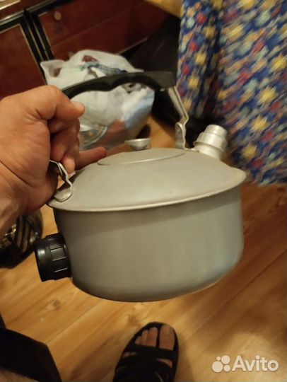 Чайник электрический бу