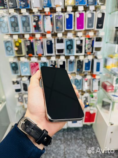 iPhone 15 Pro Max, 256 ГБ