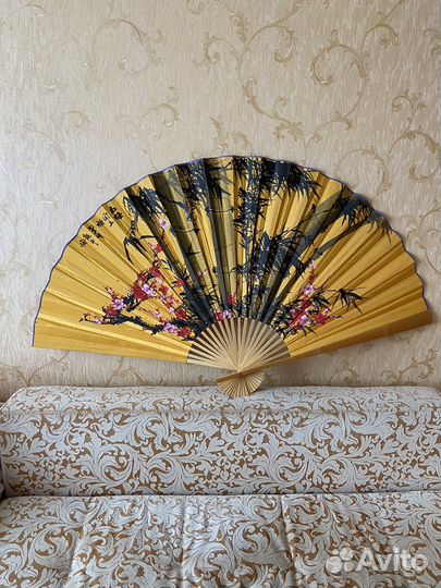 Веер настенный