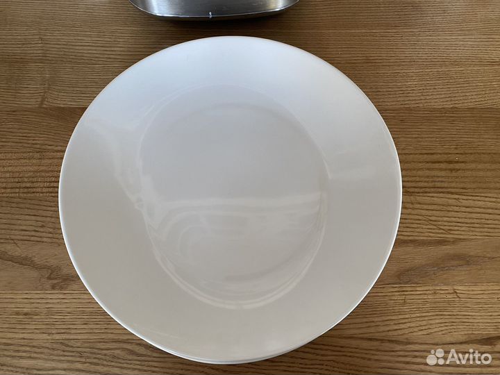 Тарелки Икеа столовые большие