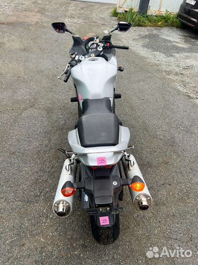 Suzuki SV 1000S. Без пробега по РФ